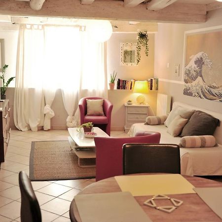 Appartement Meuble Type T2 Metz Ngoại thất bức ảnh